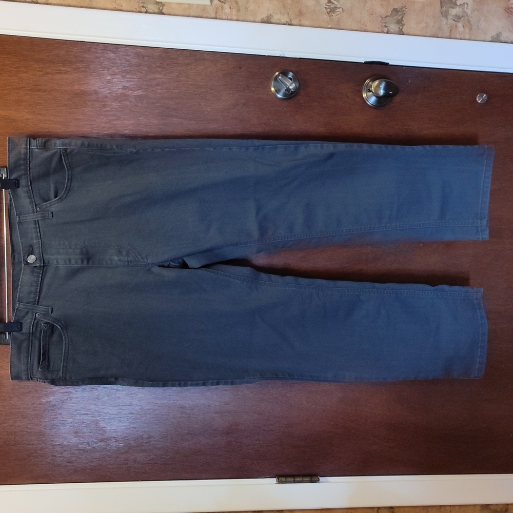 Levi's 541 Athletic Taper Stretch Jeans, Size 38x30, 'Stealth' Dark Gray Color